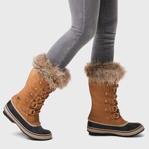 Brand NEW Sorel Jone of Artic Boots Size 8